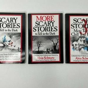 Scary Stories to Tell in The Dark 3 Book Set Nostalgia Gift Kids Present NEW